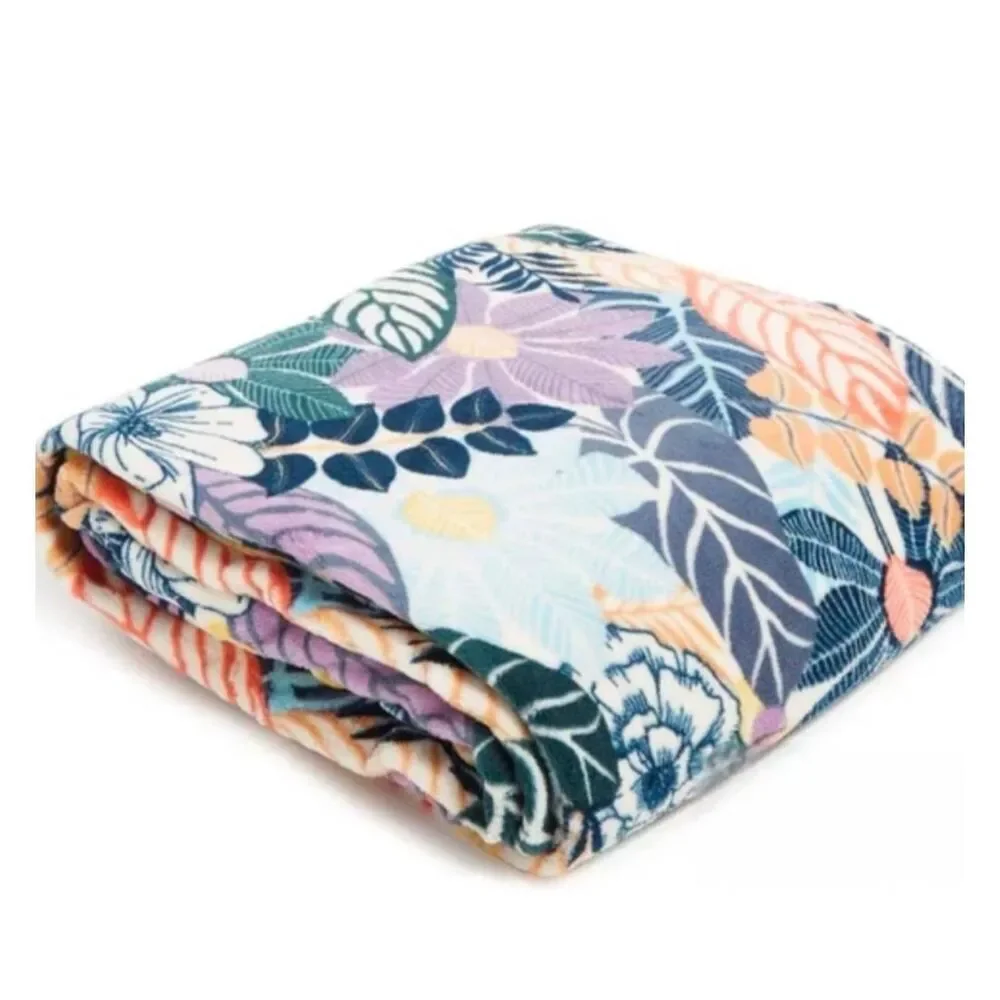 Vera Bradley Plush Throw Blanket Palm Floral Display Only
